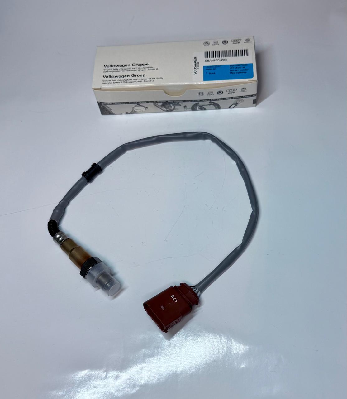 SENSOR OXIGENO B1 CORTO JETTA 2LT 01-05
