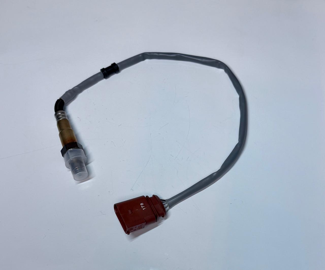 SENSOR OXIGENO B1 CORTO JETTA 2LT 01-05