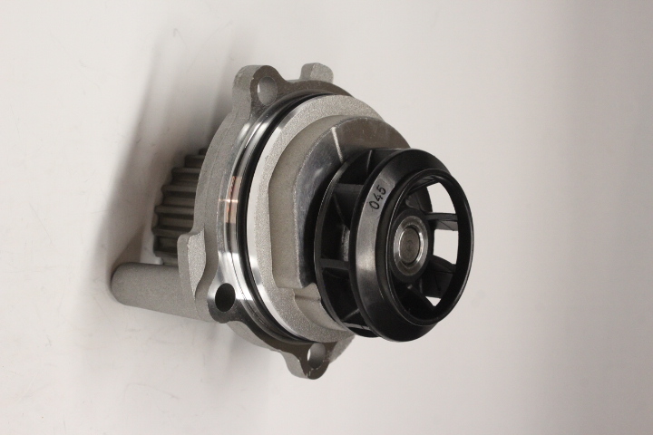 BOMBA DE AGUA VW CORDOBA 1.6 2001-2002 IBIZA 1.6 2001-2002