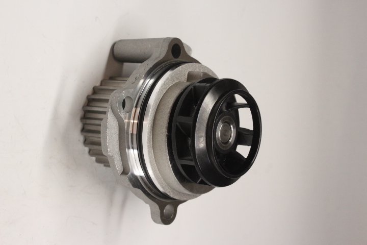 BOMBA DE AGUA VW CORDOBA 1.6 2001-2002 IBIZA 1.6 2001-2002