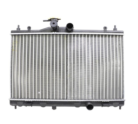 RADIADOR AGUA TIIDA 1.8 2007-2018 CON/SIN AIRE TRANSMISION MANUAL SOLDADO