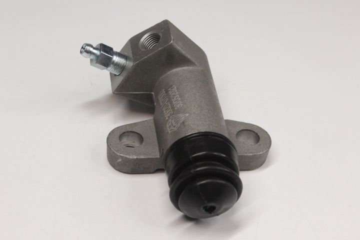 BOMBA DE CLUTCH SECUNDARIA NISSAN DATSUN 1979-1984 